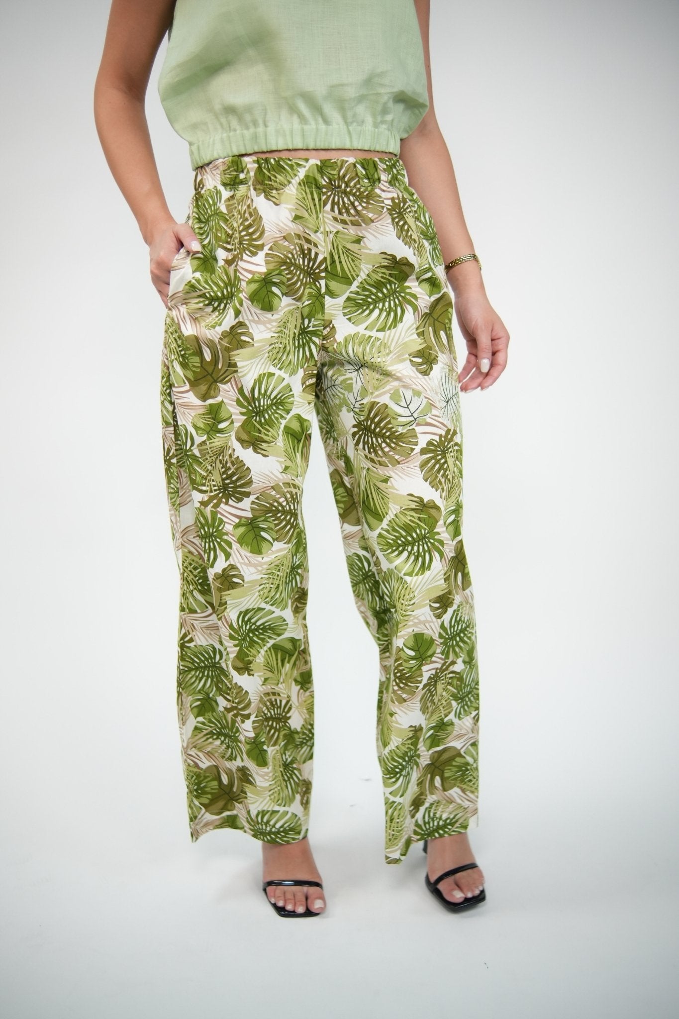 Casual Trouser in Green-Beige